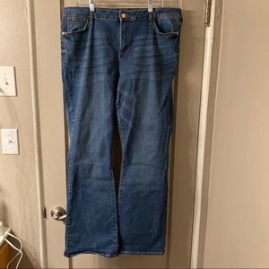 jennifer lopez curvy bootcut jeans